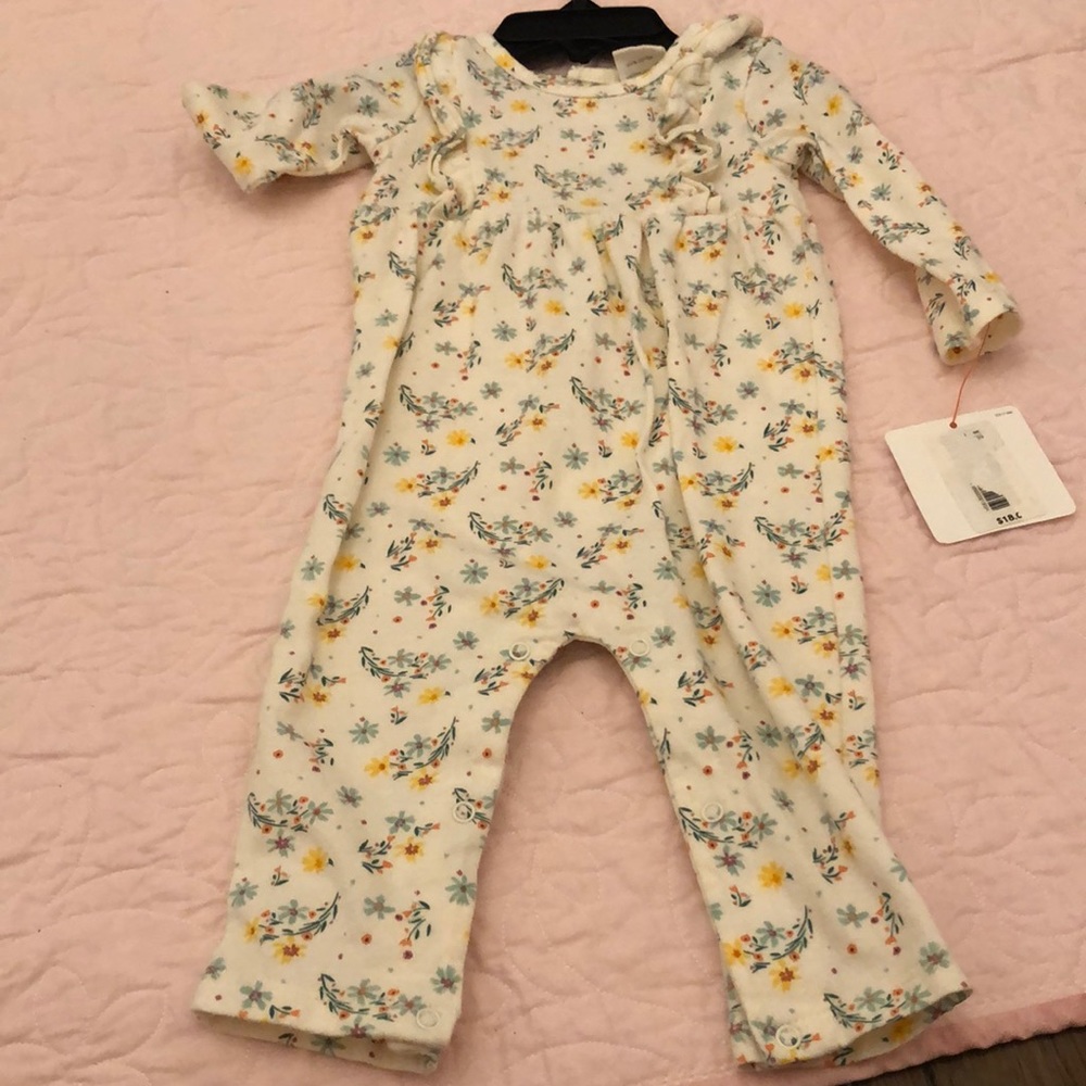 NWT! Starting Out Floral Romper